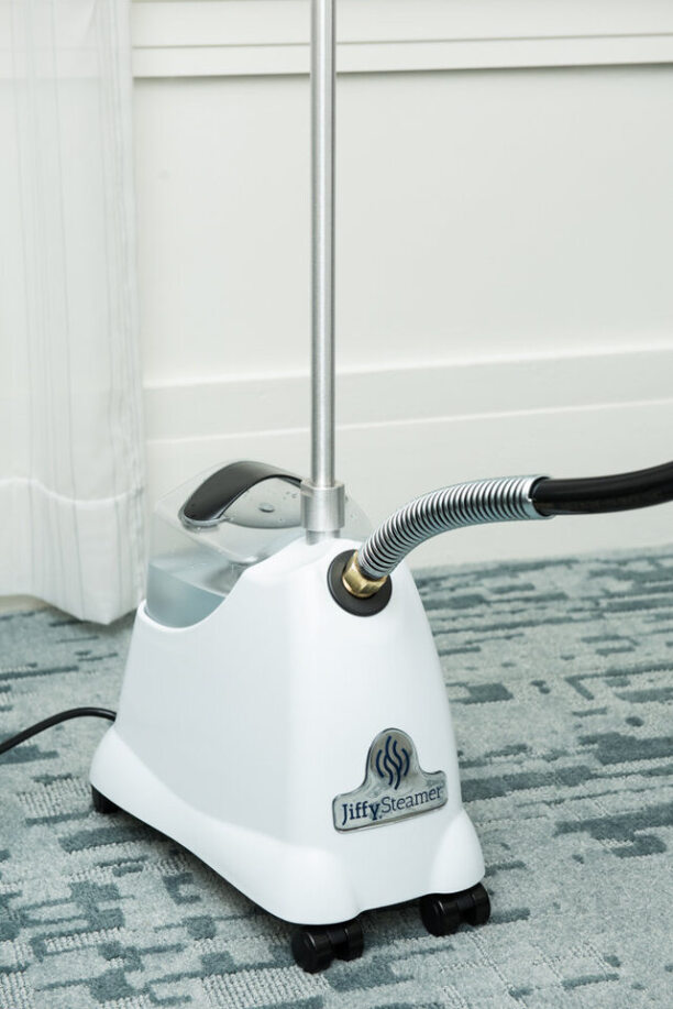 Jiffy consumer/boutique steamer J-2000 White Color – Jiffy Steamer USA Jiffy consumer/boutique steamer J-2000 White Color – Jiffy Steamer USA